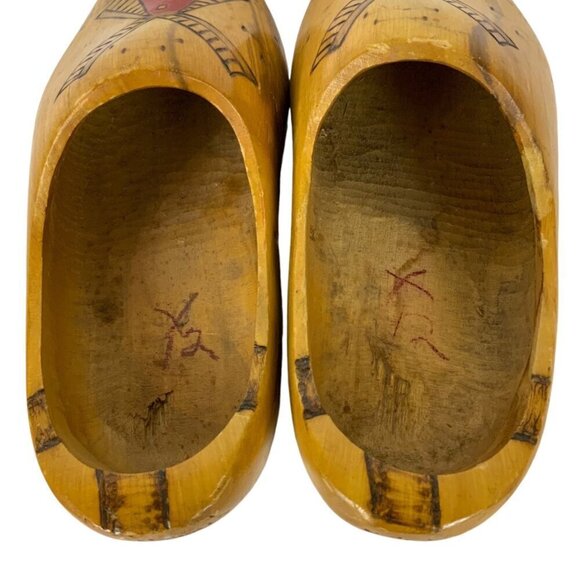 Vintage Hand-Painted Carved LARGE Wooden Dutch Clogs With Windmill Design - Picture 4 of 11